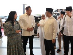 Lepas Keberangkatan Anies Baswedan, AHY: Semoga Lancar dan Hajinya Mabrur