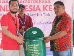 WOM Finance Persembahkan Tempat Sampah Untuk Lingkungan Bersih di HUT RI ke-78