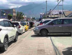 Ruang Parkir Kurang Memadahi Berbuntut Penyegelan