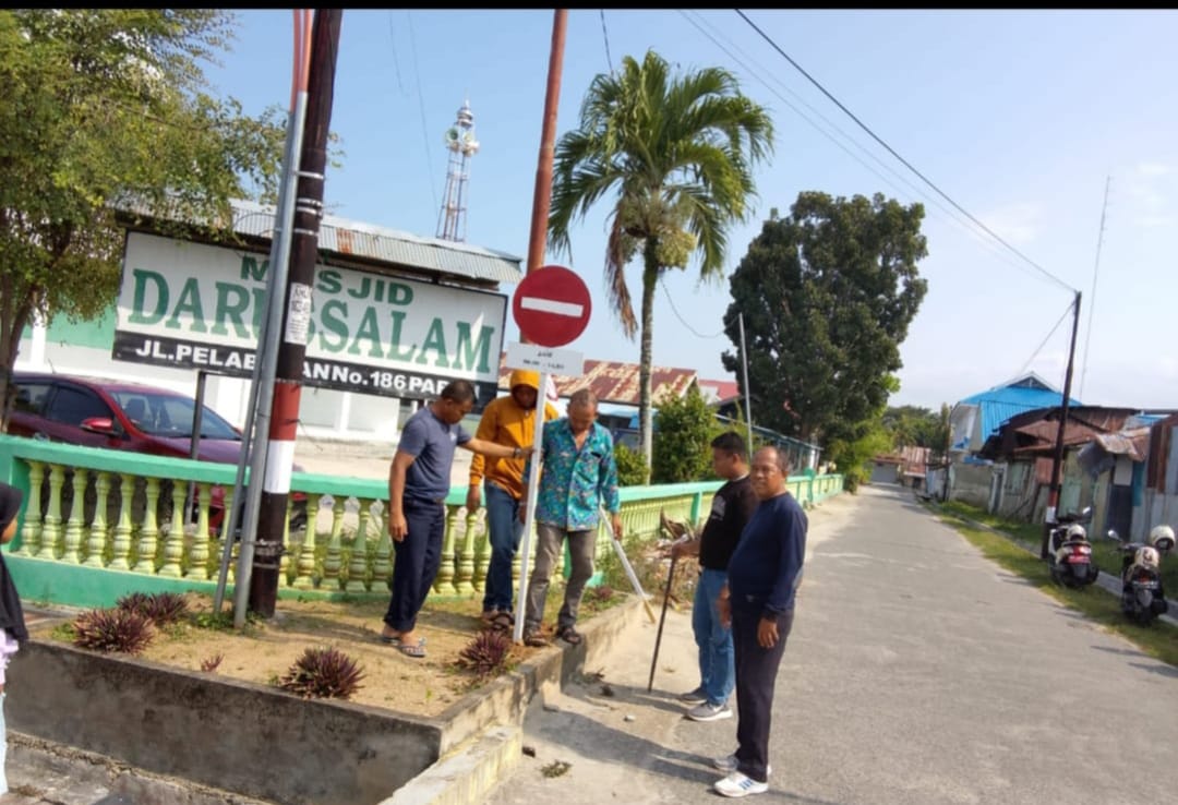 Dishub Terapkan One Way Mengatasi Kemacetan di Parimo