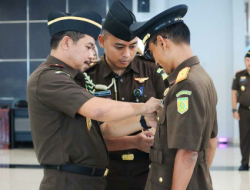 Pipuk Firman Priyadi Jabat Wakajati Sulteng, Agus Salim Tekankan Pentingnya Profesionalitas Kejaksaan dalam Pemilu 2024