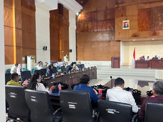 Rapat Paripurna DPRD Parigi Moutong