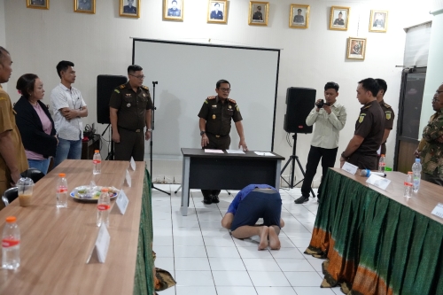 Kejari Karawang Hentikan Penuntutan Kasus Pencurian