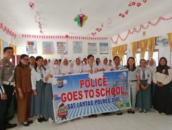 Police Goes to School