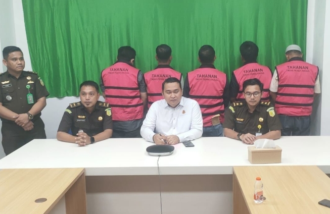 Proyek Tanggul Sungai Gagal, Kejari Morowali Tahan Lima Pelaku