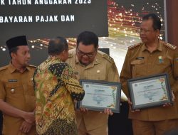Pemkab Parimo Raih Dua Penghargaan Bergengsi di K1S Awards 2024