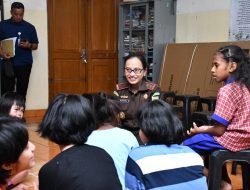 Kajati Jabar Katarina Endang Sarwestri Berbagi Cinta, Harapan, dan Kebahagiaan di Momen Natal