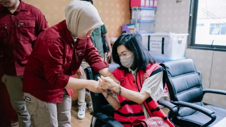 Kejagung Serahkan Dua Tersangka Kasus Suap Hakim ke Pengadilan, Begini Ceritanya!
