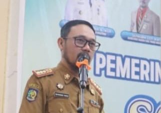Sekda Parimo Buka Sosialisasi Penyusunan R-APBDesa 2025