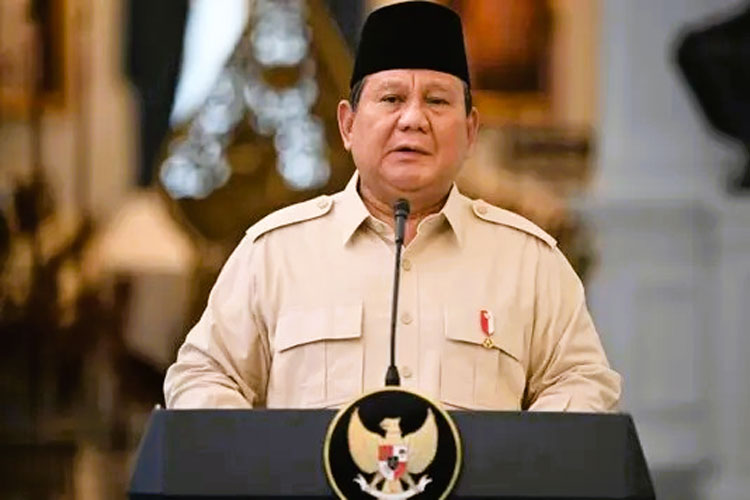 Mari kita kerja supaya Indonesia tidak gelap. Kalau ada masalah, kita selesaikan bersama," - Prabowo Subianto.
