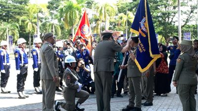 Apel Kesiapsiagaan Nasional Petugas Pemadam Kebakaran dan Penyelamatan, Satuan Polisi Pamong Praja, dan Satuan Perlindungan Masyarakat (Satlinmas). (DISKOMINFO KAB. PARIMO/NUR)