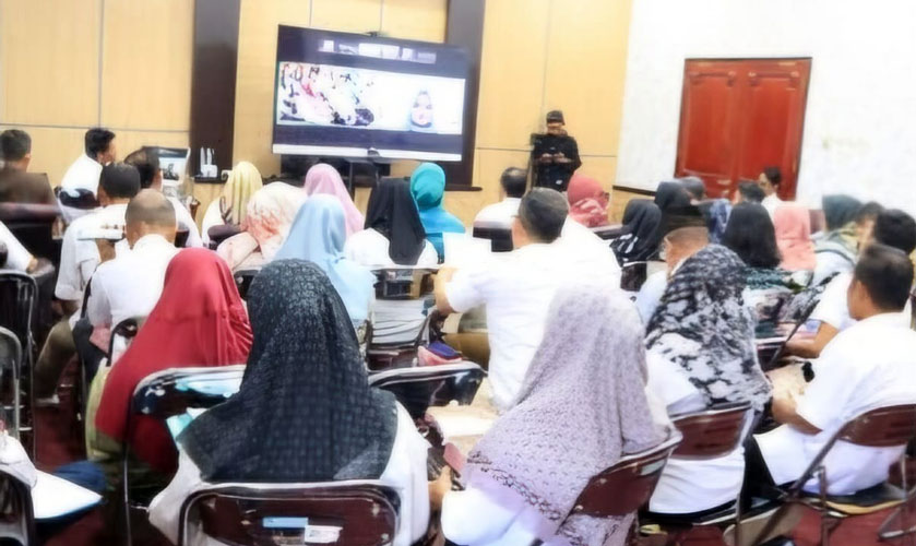 Melalui pelaksanaan VLH ini, Pemerintah Kabupaten Parigi Moutong berharap penguatan kolaborasi lintas sektor akan mendorong peningkatan status KLA pada tahun 2025. (DISKOMINFO KAB. PARIMO)