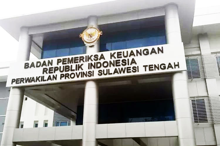 Badan Pemeriksa Keuangan (BPK) Republik Indonesia Perwakilan Sulawesi Tengah resmi menyerahkan Laporan Hasil Pemeriksaan (LHP) atas Laporan Keuangan Pemerintah Daerah (LKPD) Tahun Anggaran 2024 kepada 12 kabupaten dan 1 kota di wilayah Sulawesi Tengah, 28/05/2025.