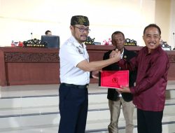 Sekda Parimo Hadiri Rapat Paripurna DPRD Bahas Aspirasi Masyarakat