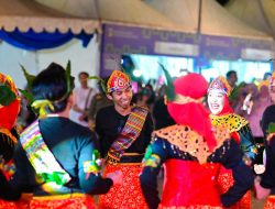 Tampil Memukau, Tim Biro Adpim Ramaikan Lomba Dero Kreasi HUT Sulteng ke-61