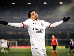Manchester City Bidik Gelandang AC Milan Tijjani Reijnders, Pemain Berdarah Indonesia