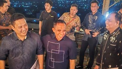 Komisi V DPR RI kunjungi Sulawesi Tengah dan janjikan perjuangan anggaran untuk pembangunan infrastruktur. Gubernur Anwar Hafid sambut langsung rombongan dewan. (Foto : Ist)