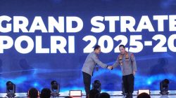 Polda Sulteng dan lima jajaran Kapolresnya, termasuk Kapolres Morowali Utara, menerima penghargaan pelayanan prima dari Kapolri di Musrenbang Polri 2025. (Foto : Ist)