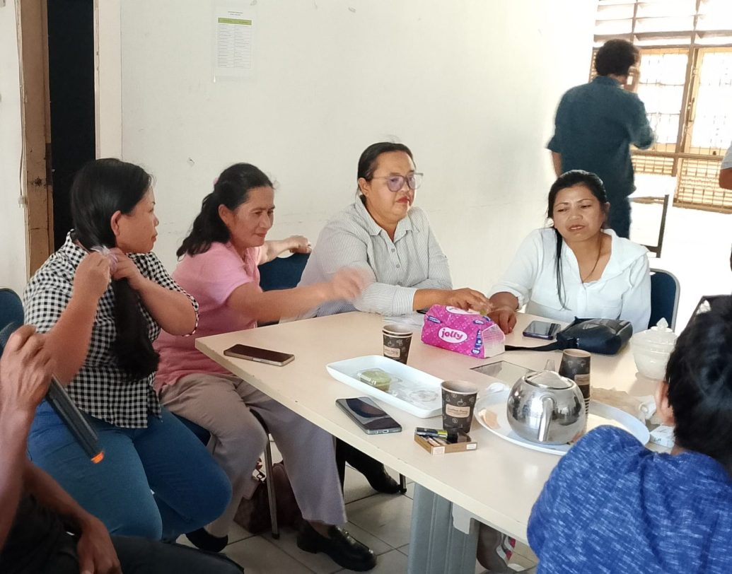 Perempuan Adat Watutau Suarakan Perlawanan Penguasaan Lahan Secara Sepihak