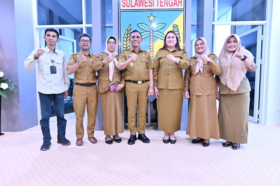 Gubernur Sulteng Terima Kunjungan Bupati Donggala, Bahas HUT ke-73 dan Rencana Penataan Kota