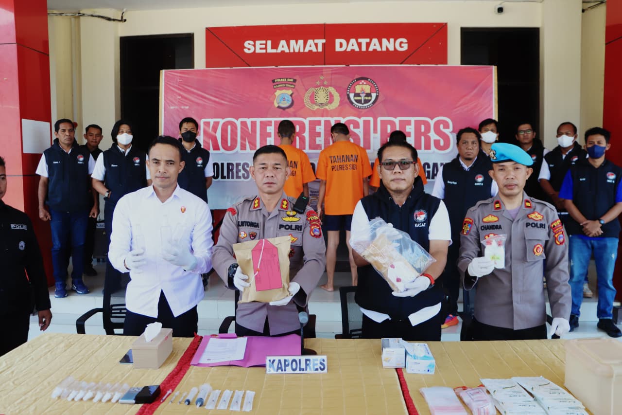 Polres Sigi Bongkar Peredaran Tembakau Sintetis 623 Gram