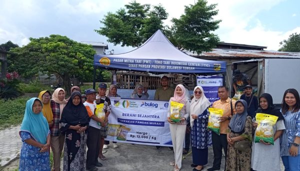 Beras Rp12 Ribu di Palu! Warga Antusias Serbu GPM Mobile