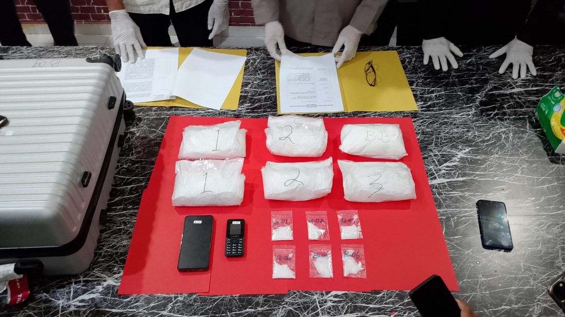Sabu 3 Kg Digagalkan di Bandara Palu