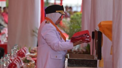 Upacara Penurunan Bendera HUT ke-80 RI di Sulteng Penuh Khidmat