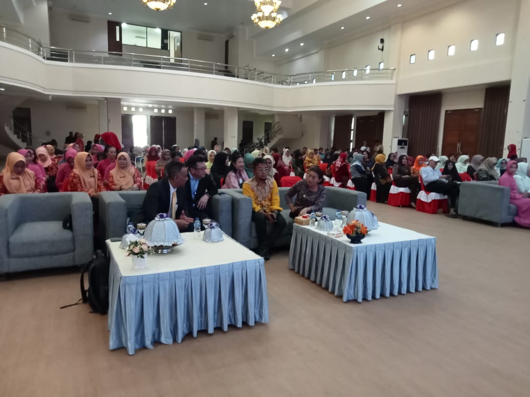 Bupati Erwin Buka Seminar Kesehatan Teknologi Modern