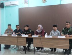 Tim Medis RSUP Wahidin Tangani Ratusan Siswa Bangkep