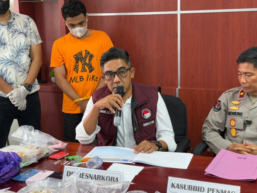 Polda Sulteng Bekuk Dua Kurir Sabu dan Ekstasi