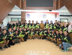 Gubernur Anwar Hafid Lepas Kontingen Pornas KORPRI XVII