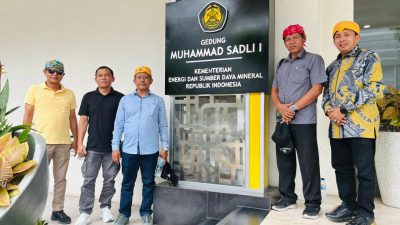 Tokoh Masyarakat Poboya Serahkan Rekomendasi Gubernur ke Kementerian ESDM