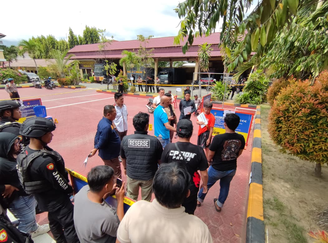 Rekonstruksi di Bawah Terik Jejak Darah di Talise Terungkap