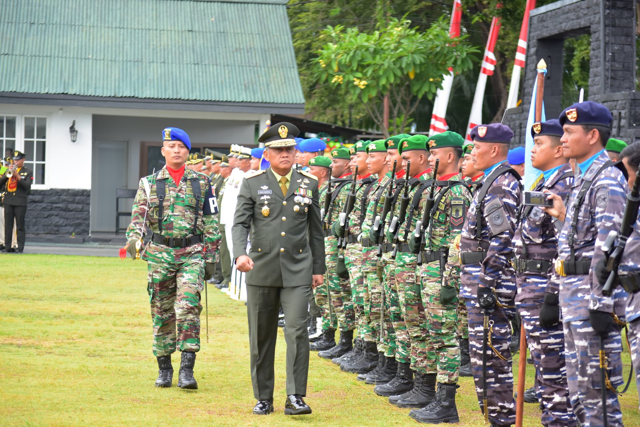 HUT ke-80 TNI di Palu, Kasdam Agus Sasmita Tekankan Soliditas dan Pengabdian untuk Rakyat
