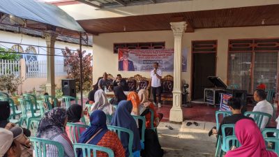 Nurhalis Nur Serap Aspirasi Warga Siranindi Soal Bantuan dan Penerangan Jalan