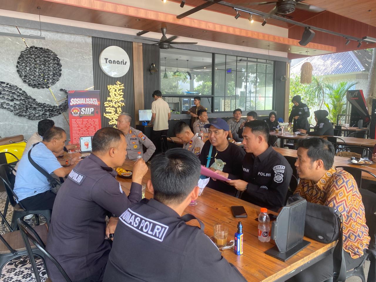 Kabidhumas Polda Sulteng Gandeng Jurnalis