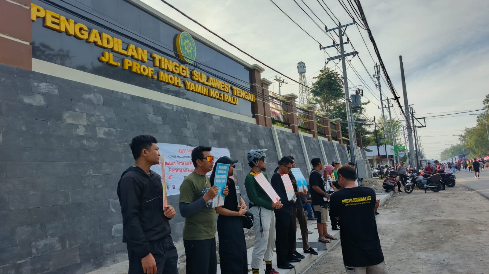 Jurnalis Palu Tolak Gugatan Amran ke Tempo