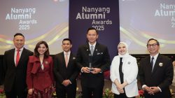 AHY Raih Penghargaan Tertinggi Alumni NTU Singapura
