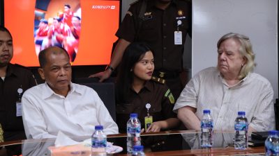 Tiga Tersangka Kasus Satelit Slot Orbit 123° BT Diserahkan ke Penuntut Koneksitas