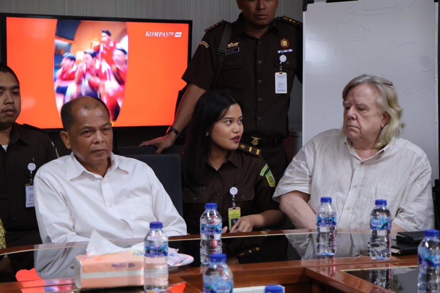 Tiga Tersangka Kasus Satelit Slot Orbit 123° BT Diserahkan ke Penuntut Koneksitas