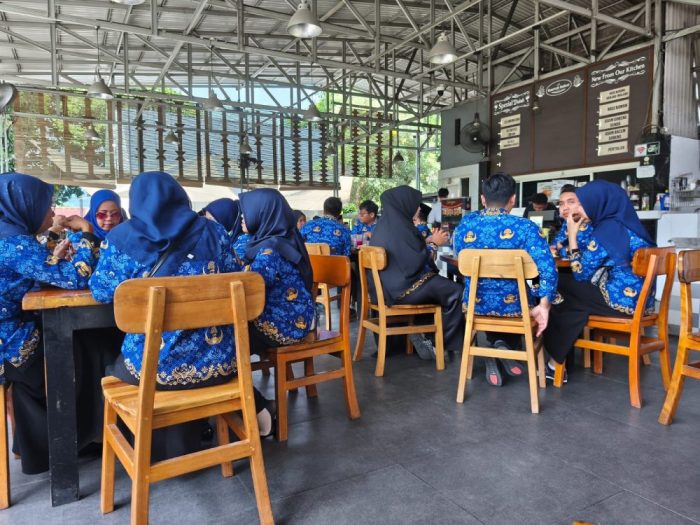 Komnas HAM Soroti ASN ‘Nongkrong’ di Jam Kerja