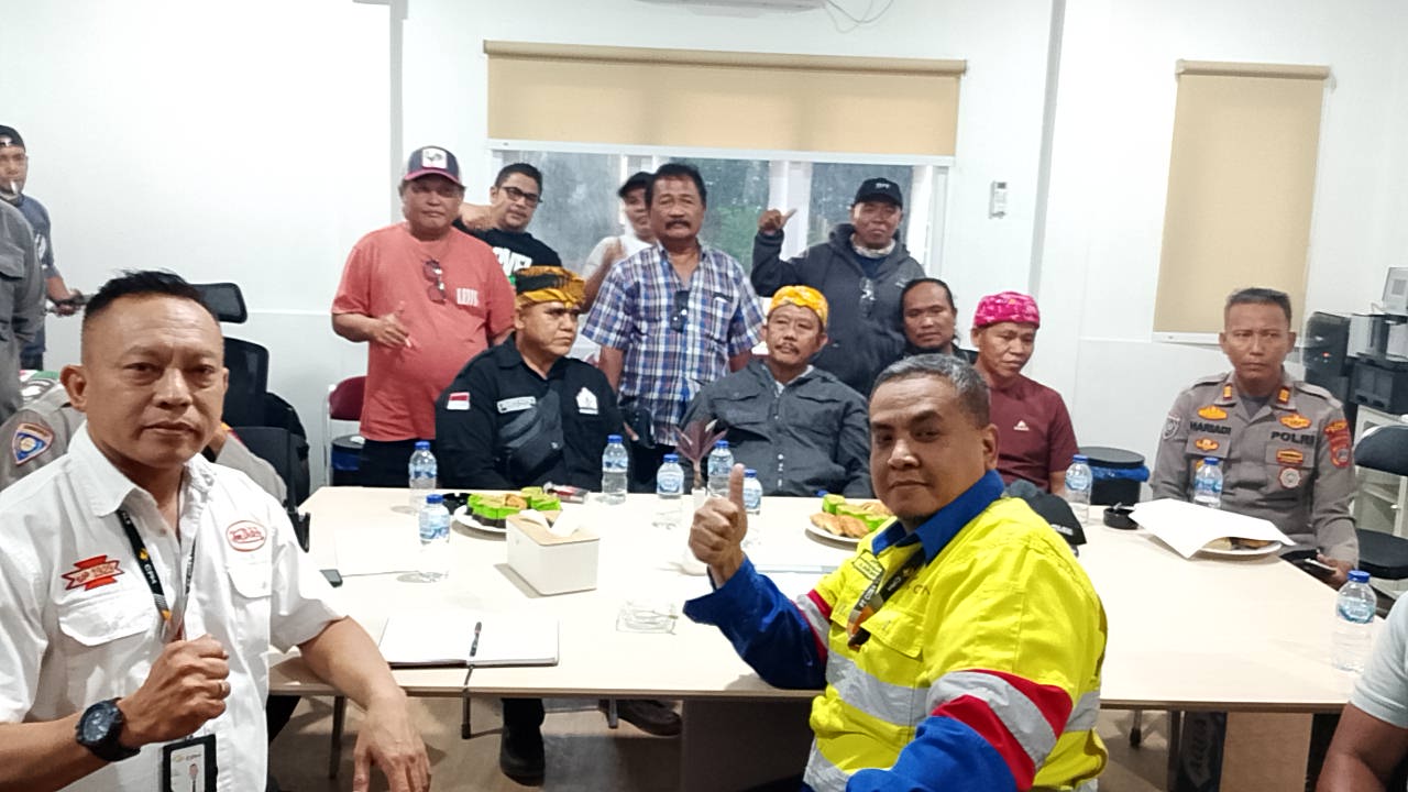 PT CPM Janji Teruskan Tuntutan Warga Poboya ke Direksi