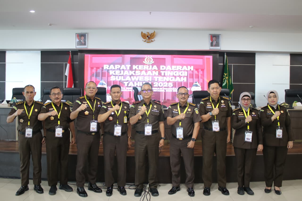 Kajati Tekankan Evaluasi dan Inovasi Kinerja dalam Rakerda