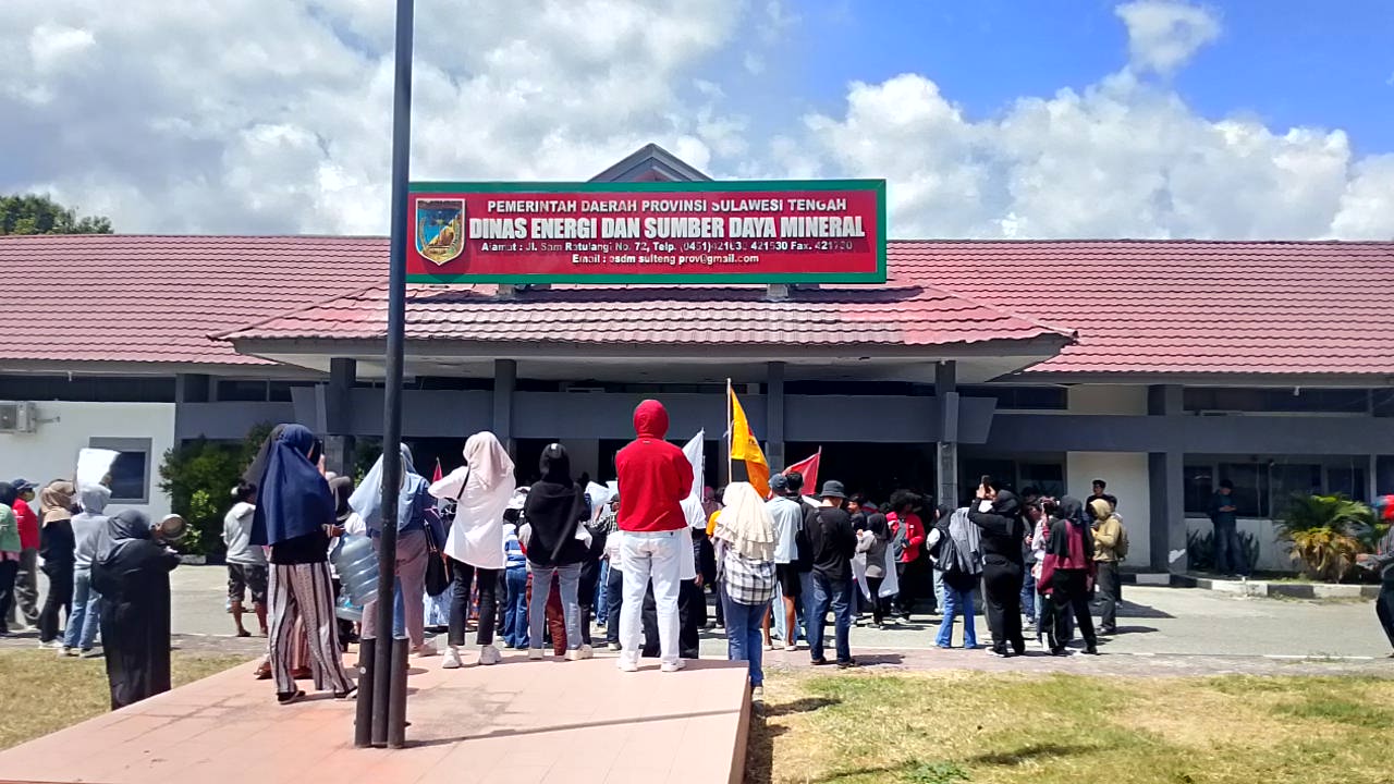 Judul: Plt Kadis ESDM: “Pisahkan Hak Atas Tanah dan Izin Tambang di Loli Oge”