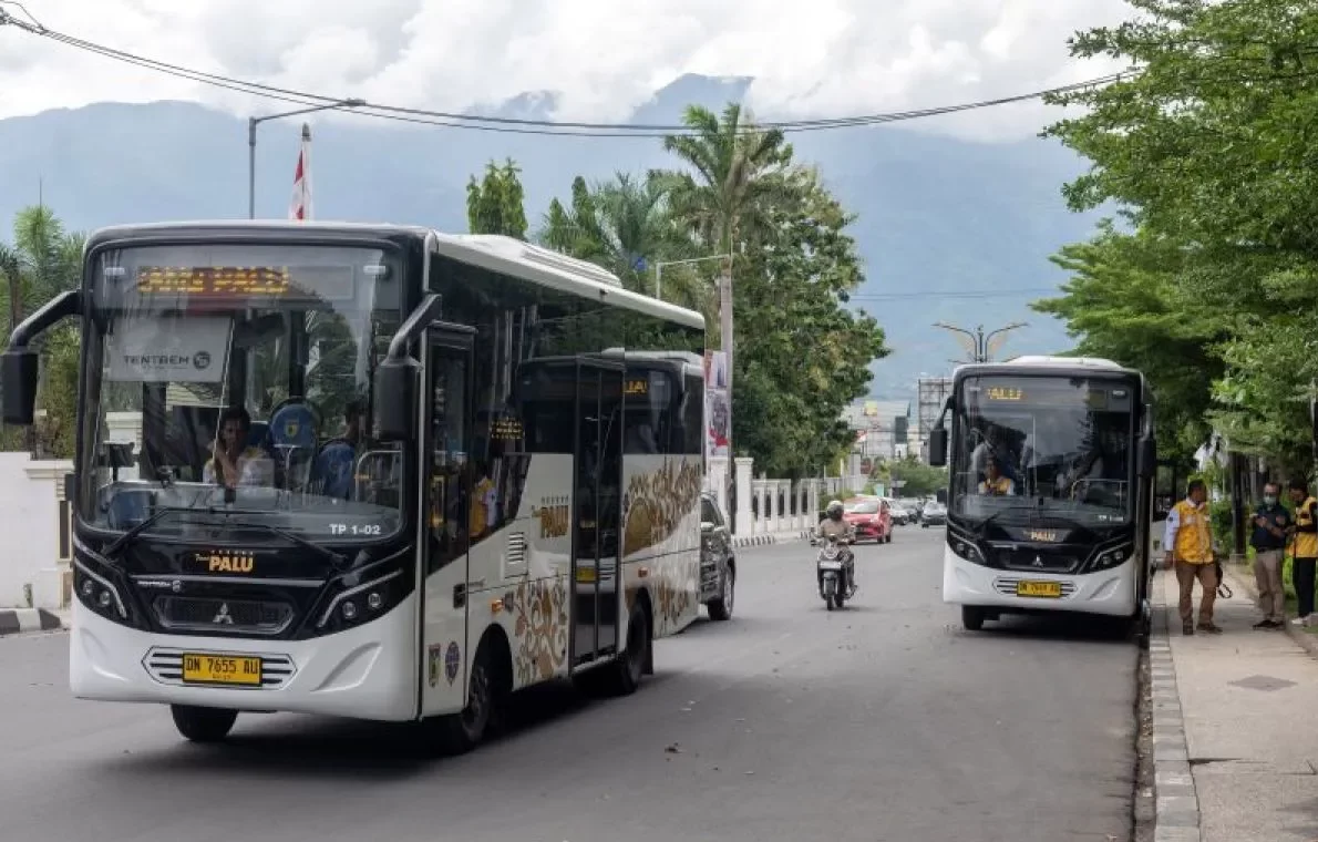 Bus TransPalu Kembali Beroperasi