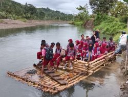Anak SD di Sojol Bertaruh Nyawa, Komnas HAM Desak Jembatan Bontopangi Segera Dibangun
