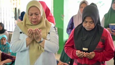 Wagub Reny Serahkan Ratusan Sembako untuk Desa Jauh dari Kota