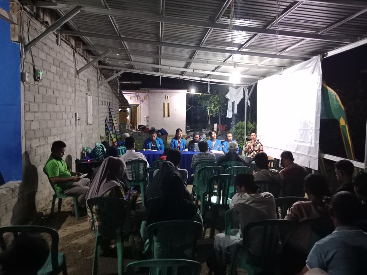 KKN Untad Dorong Desa Mandiri Program Mahasiswa di Sambut Antusias Warga