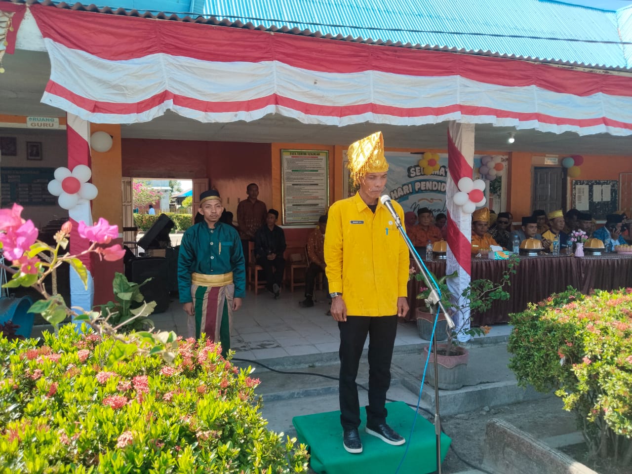 Hardiknas 2026 Jadi Ajang Penguatan Komitmen Pendidikan di Kasimbar